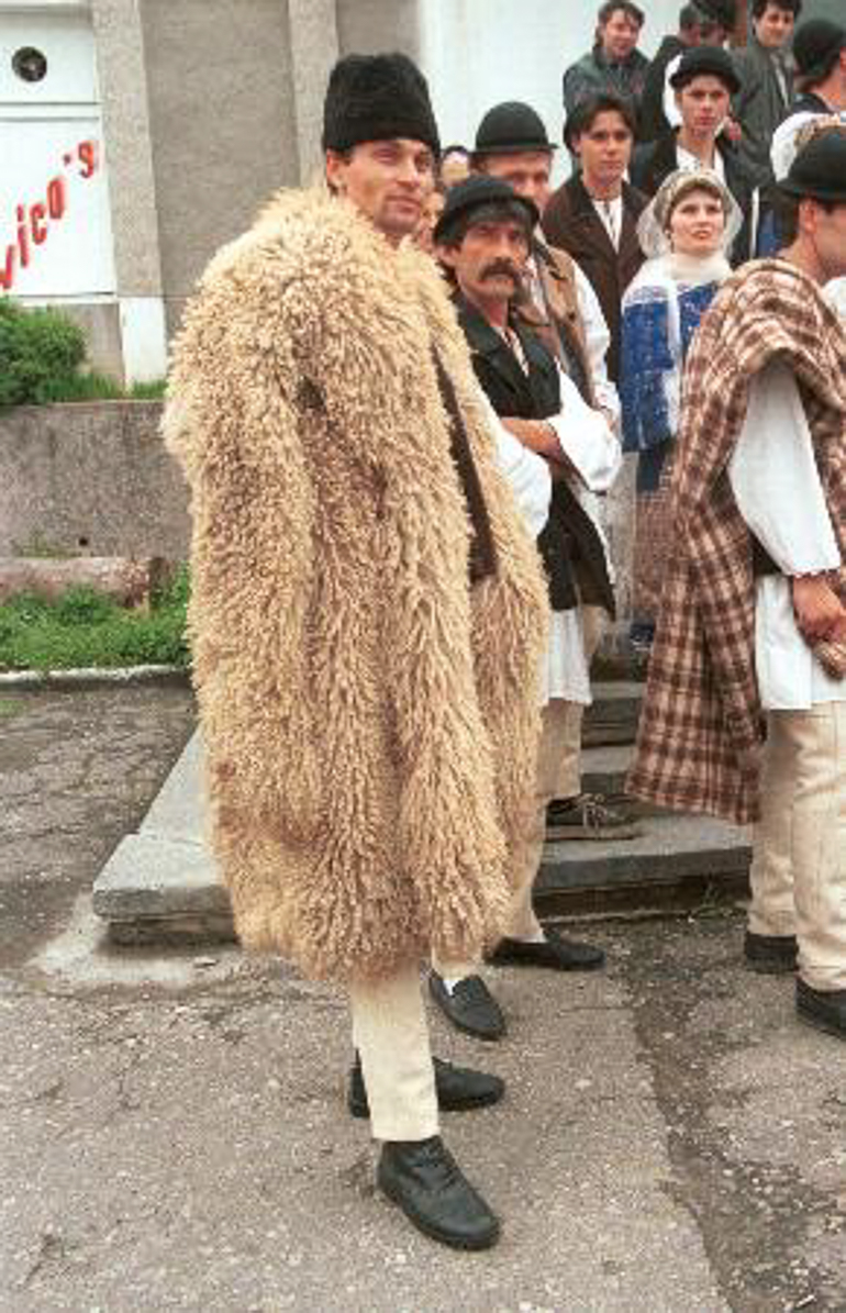 Sarică or bituşca, a garment traditionally worn by Romanian shepherds; image found here